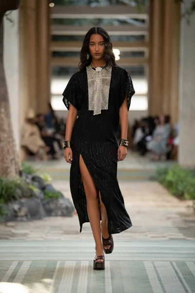 Look 62